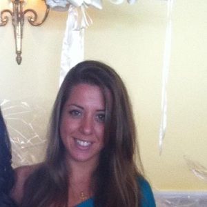 Meet your Posher, Alexandra